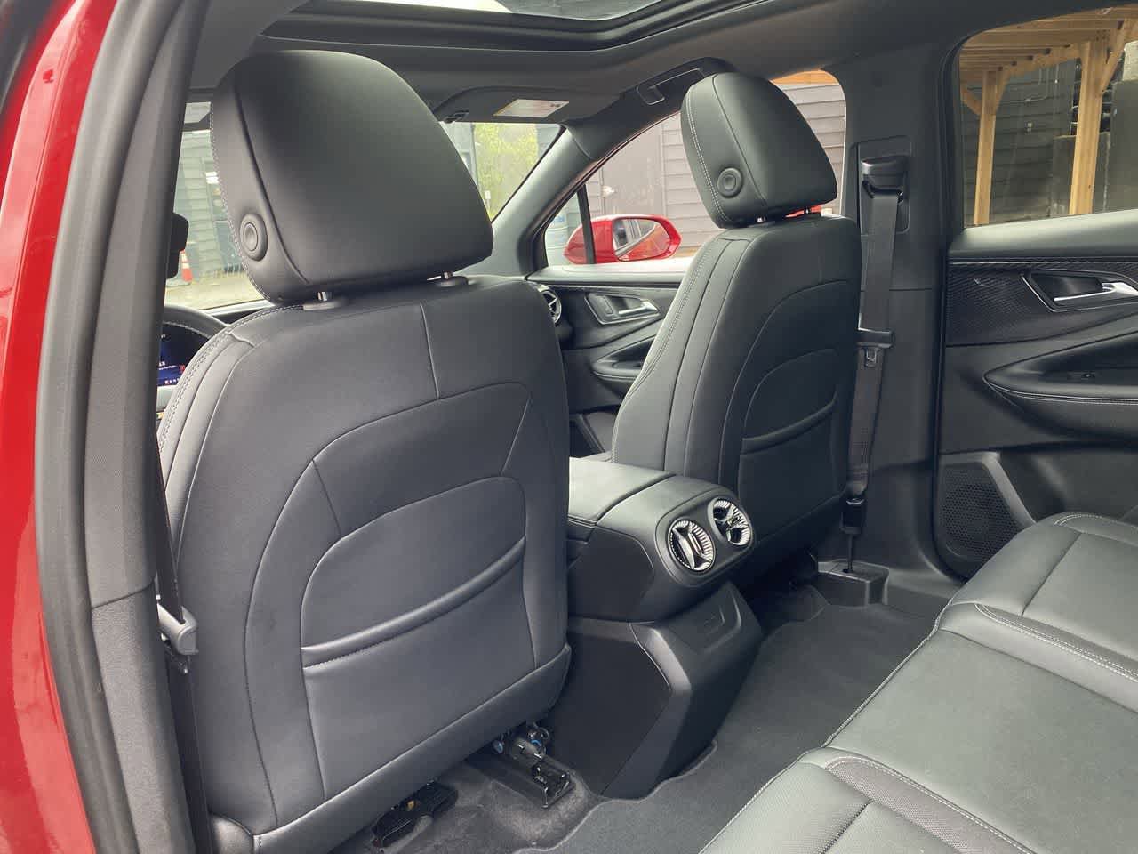 Used 2024 Chevrolet Blazer EV LT AWD/4WD image 15