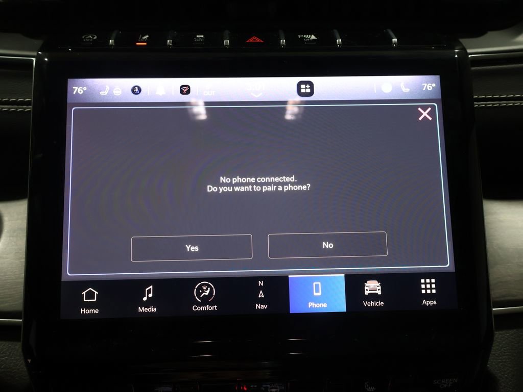 Used 2023 Jeep Grand Cherokee L Limited w/ Trailer Tow Group (B) image 36