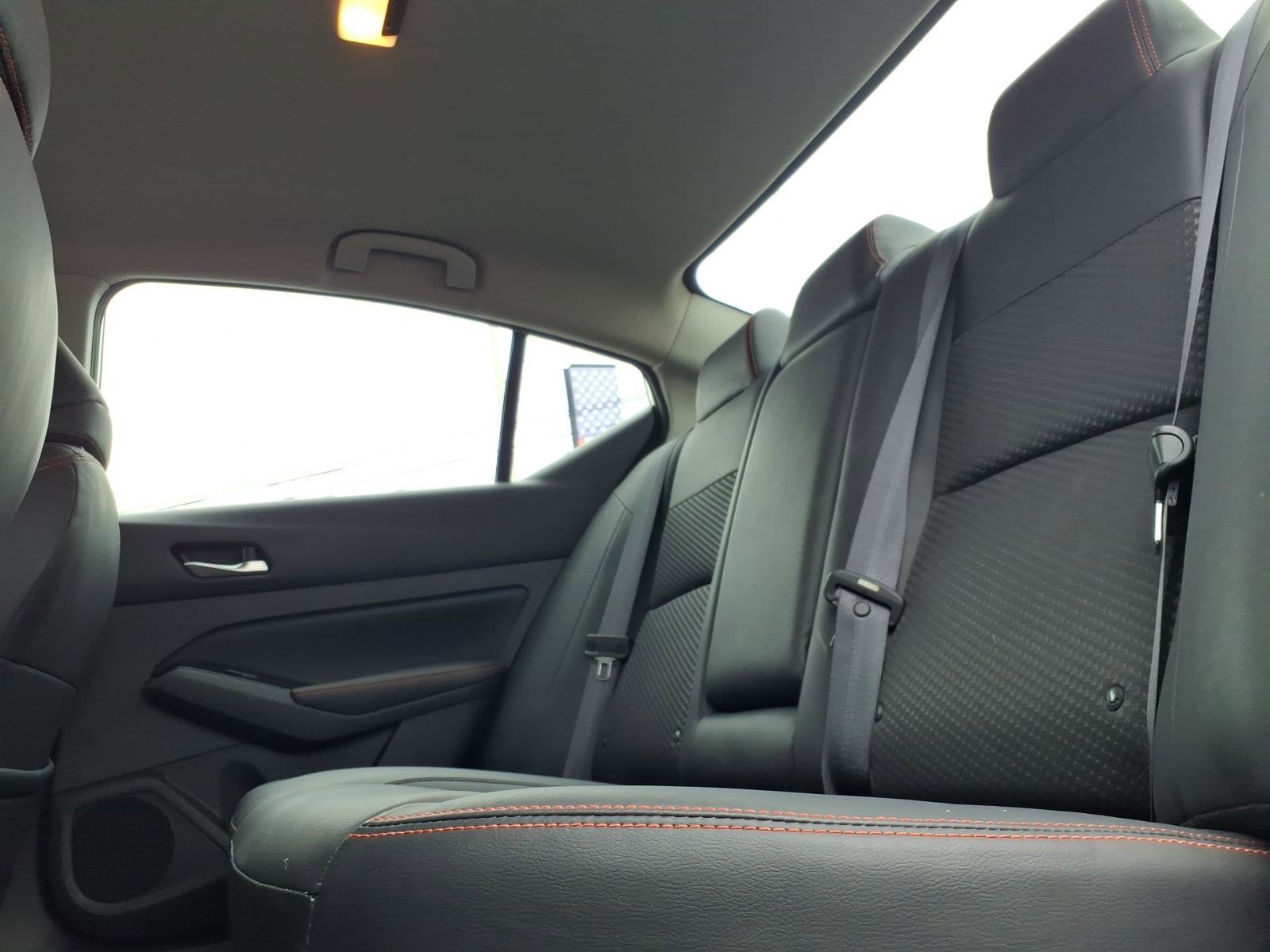 Used 2023 Nissan Altima 2.5 SR image 12