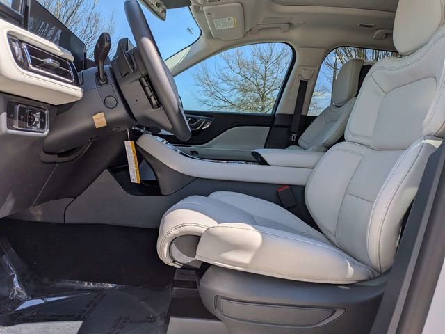 New 2026 Lincoln Aviator Reserve w/ Luxury Package image 19