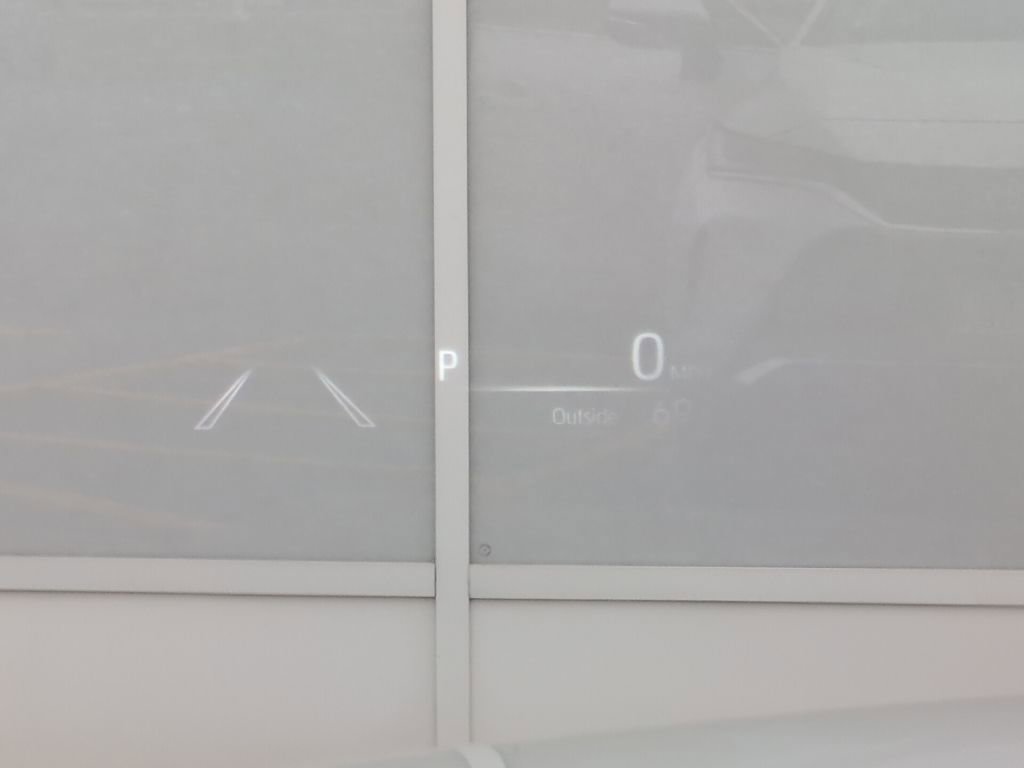 Used 2024 Toyota Venza Limited image 19