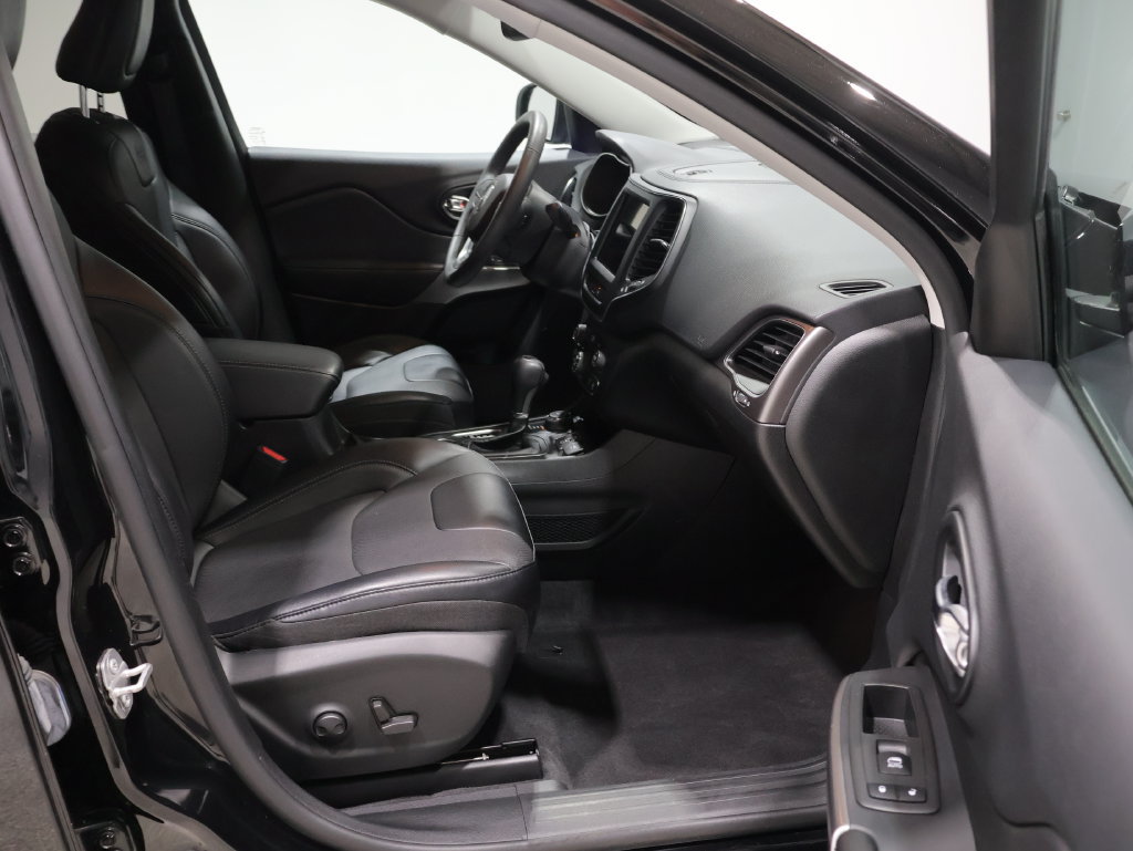Used 2022 Jeep Cherokee Latitude Lux AWD/4WD image 23