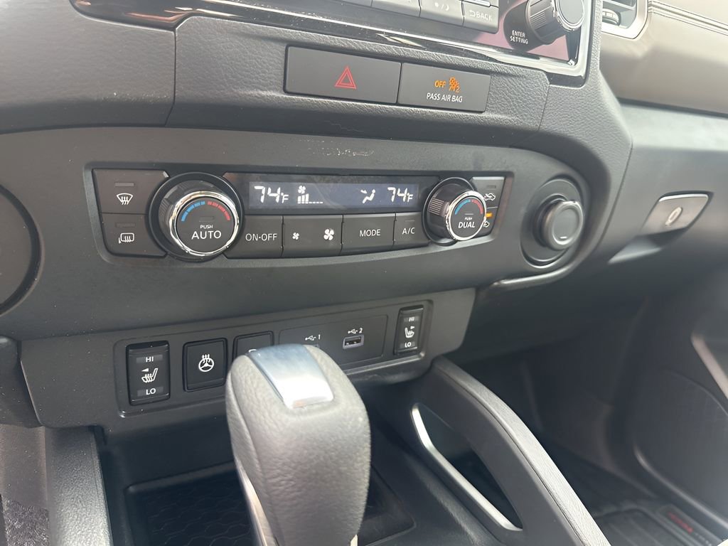 Used 2022 Nissan Frontier SV image 36