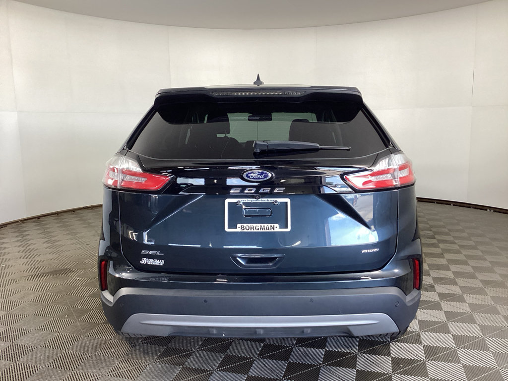 Certified 2023 Ford Edge SEL w/ Convenience Package AWD/4WD image 3
