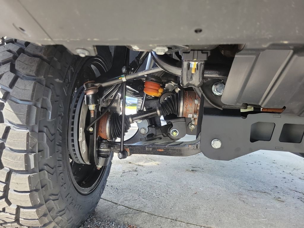 New 2026 GMC Sierra 2500 AT4 w/ AT4 Premium Plus Package image 10