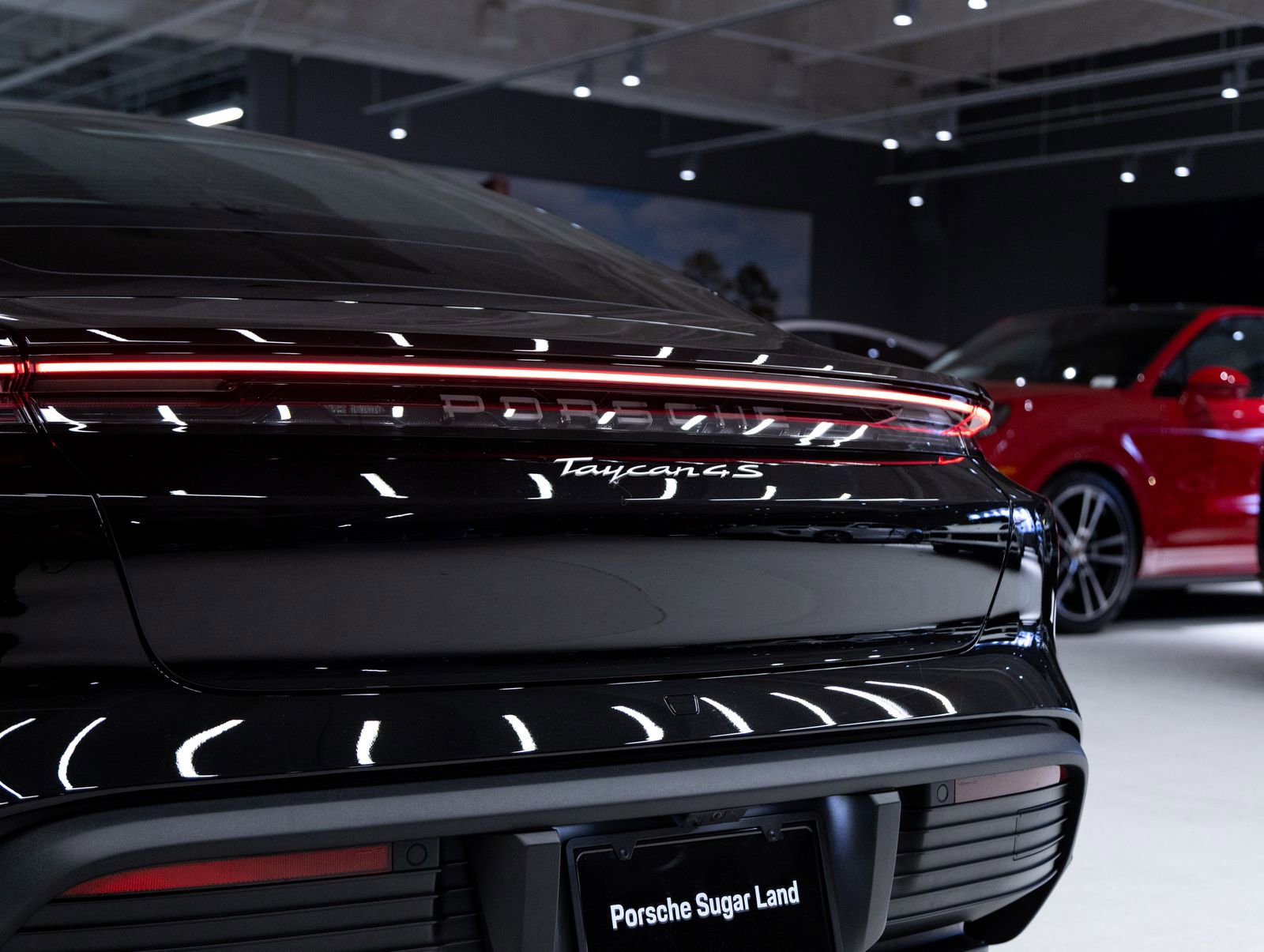 New 2026 Porsche Taycan 4S image 31