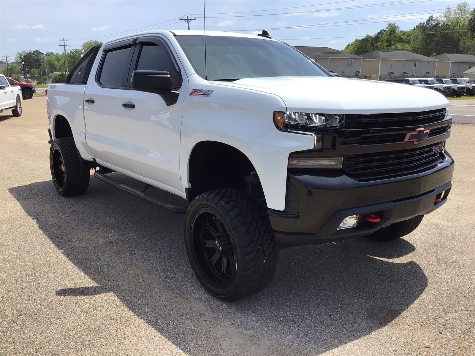 Used 2021 Chevrolet Silverado 1500 LT Trail Boss w/ Convenience Package II AWD/4WD image 6