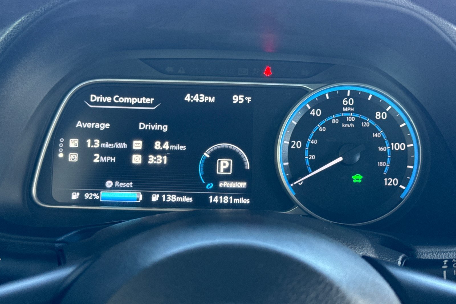 Certified 2025 Nissan Leaf S FWD image 41