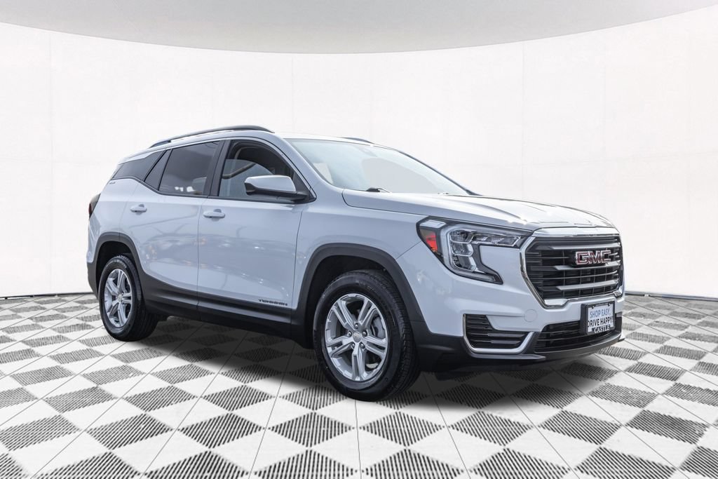 Used 2023 GMC Terrain SLE w/ Driver Convenience Package FWD image 12