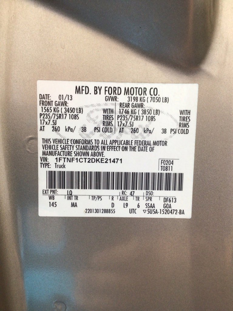 Used 2013 Ford F150 XLT w/ Mid Equipment Group image 27