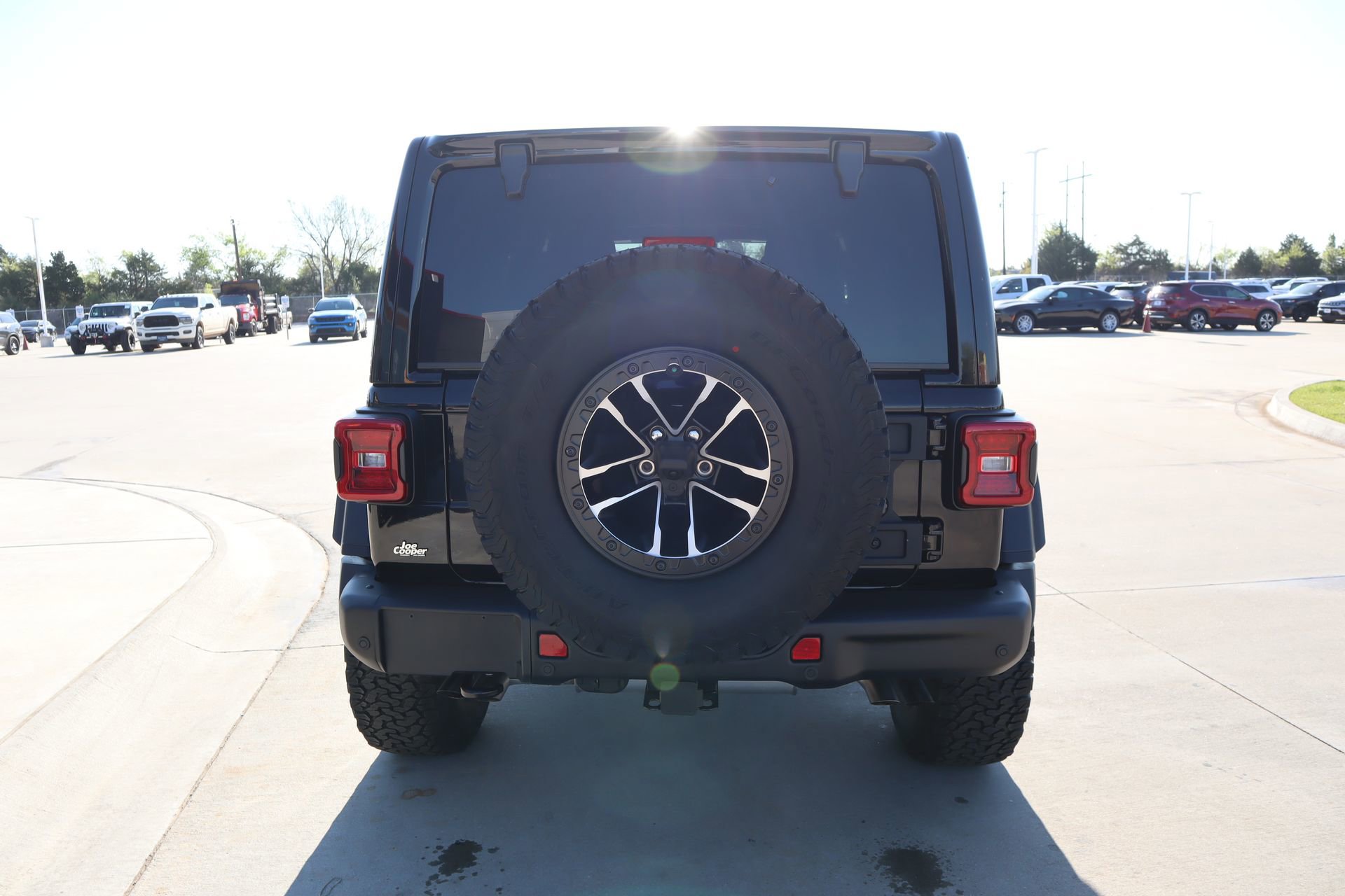 New 2026 Jeep Wrangler Unlimited Rubicon 392 w/ Quick Order Package 27X Moab AWD/4WD image 22