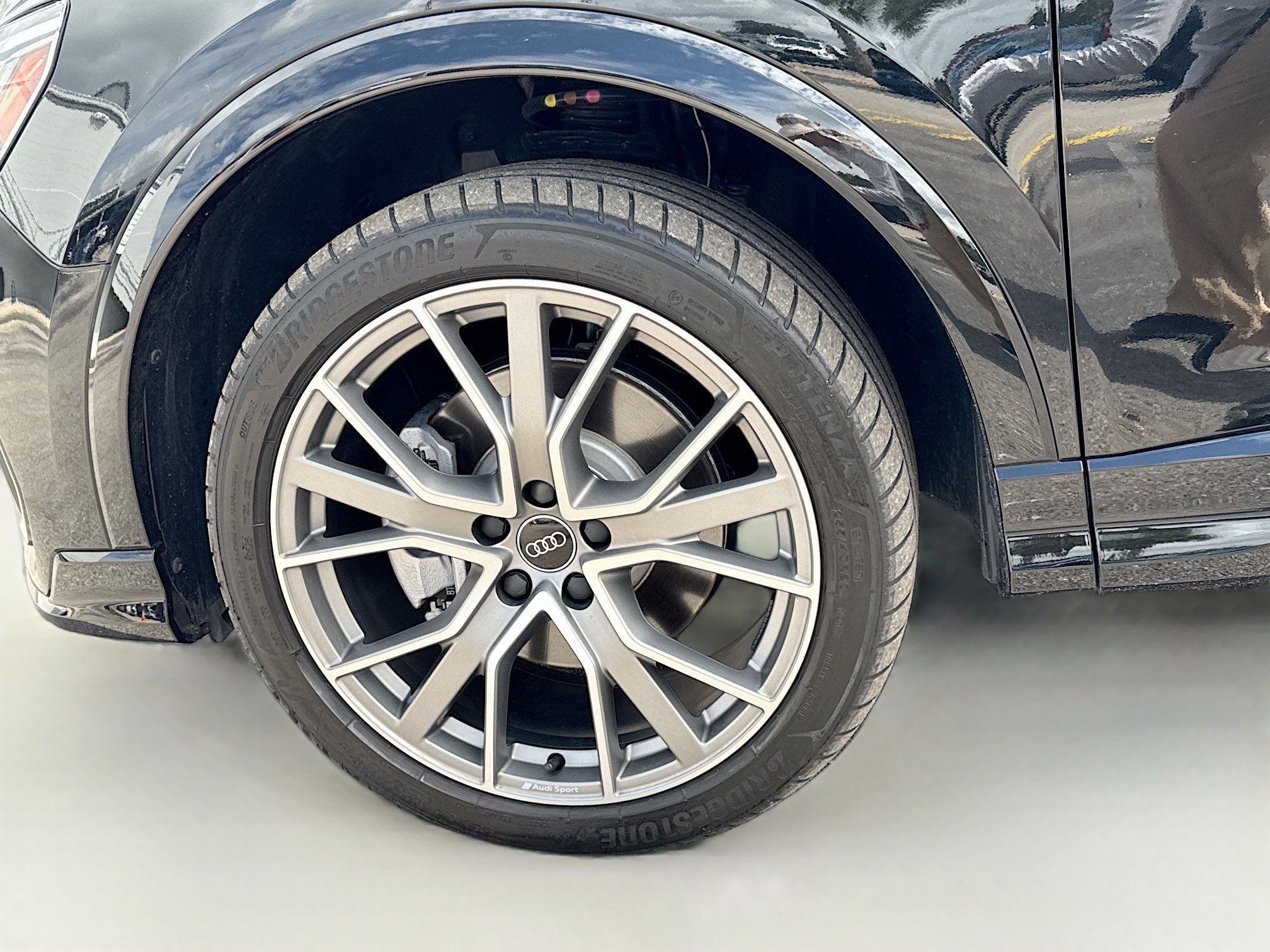 Used 2025 Audi Q3 2.0T Premium Plus AWD/4WD image 42