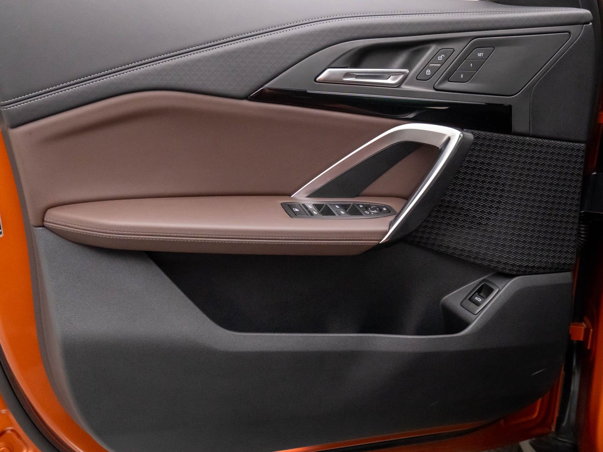 Certified 2025 BMW X2 xDrive28i image 14