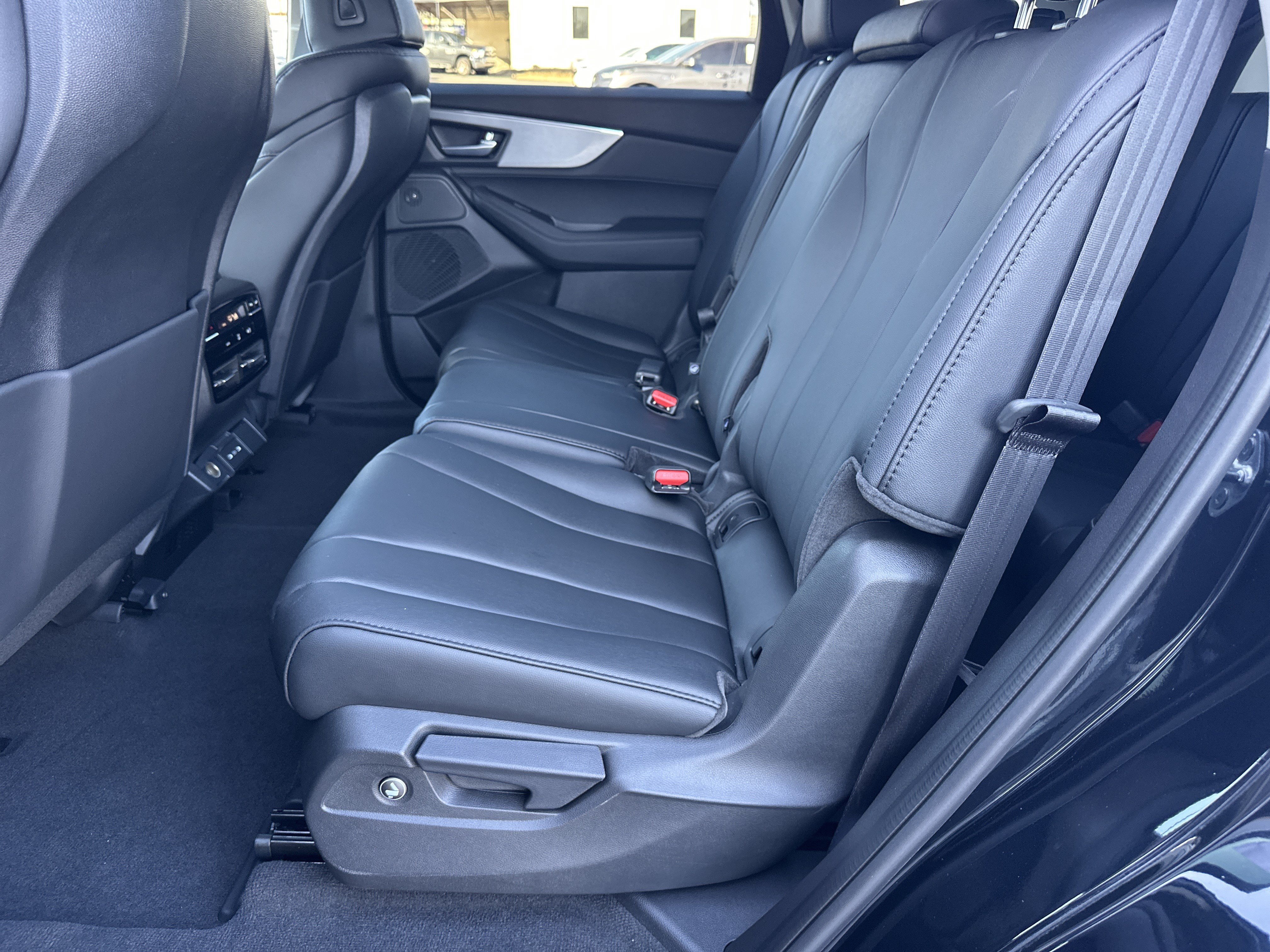 New 2026 Acura MDX SH-AWD image 13