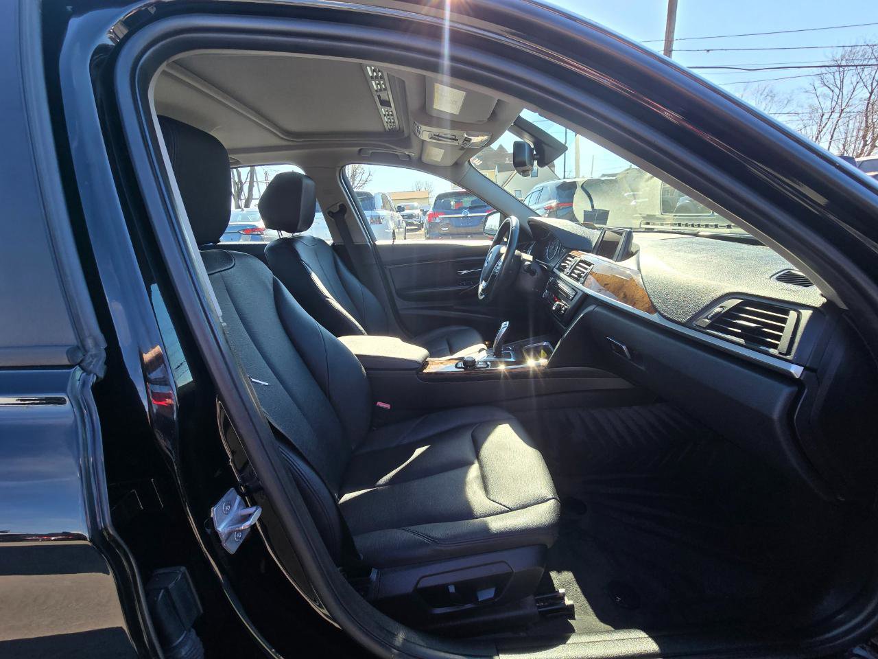 Used 2014 BMW 328i xDrive Sedan AWD/4WD image 14