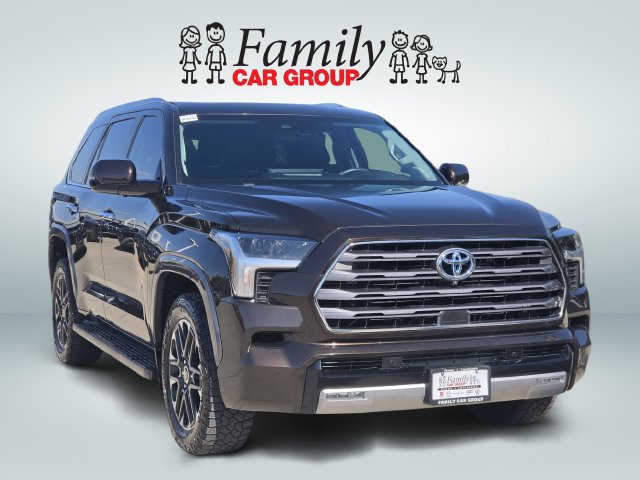 Used 2024 Toyota Sequoia Limited w/ Tow Technology Package AWD/4WD image 2