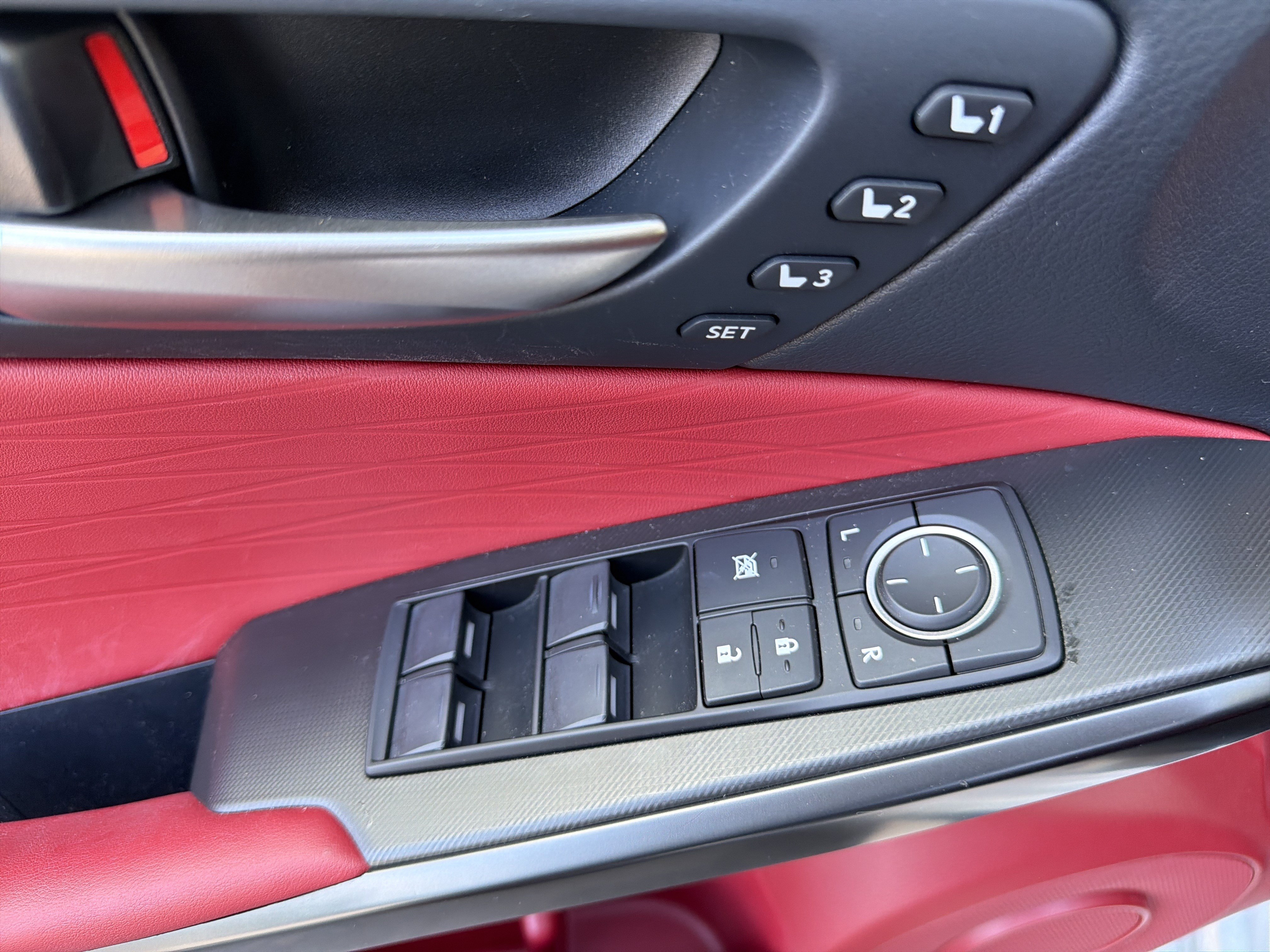 Used 2024 Lexus IS 350 F Sport RWD image 14