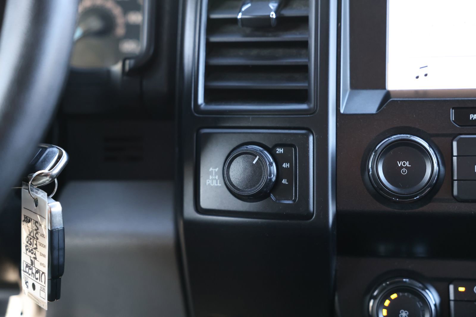 Certified 2019 Ford F150 XL w/ Equipment Group 101A Mid image 23