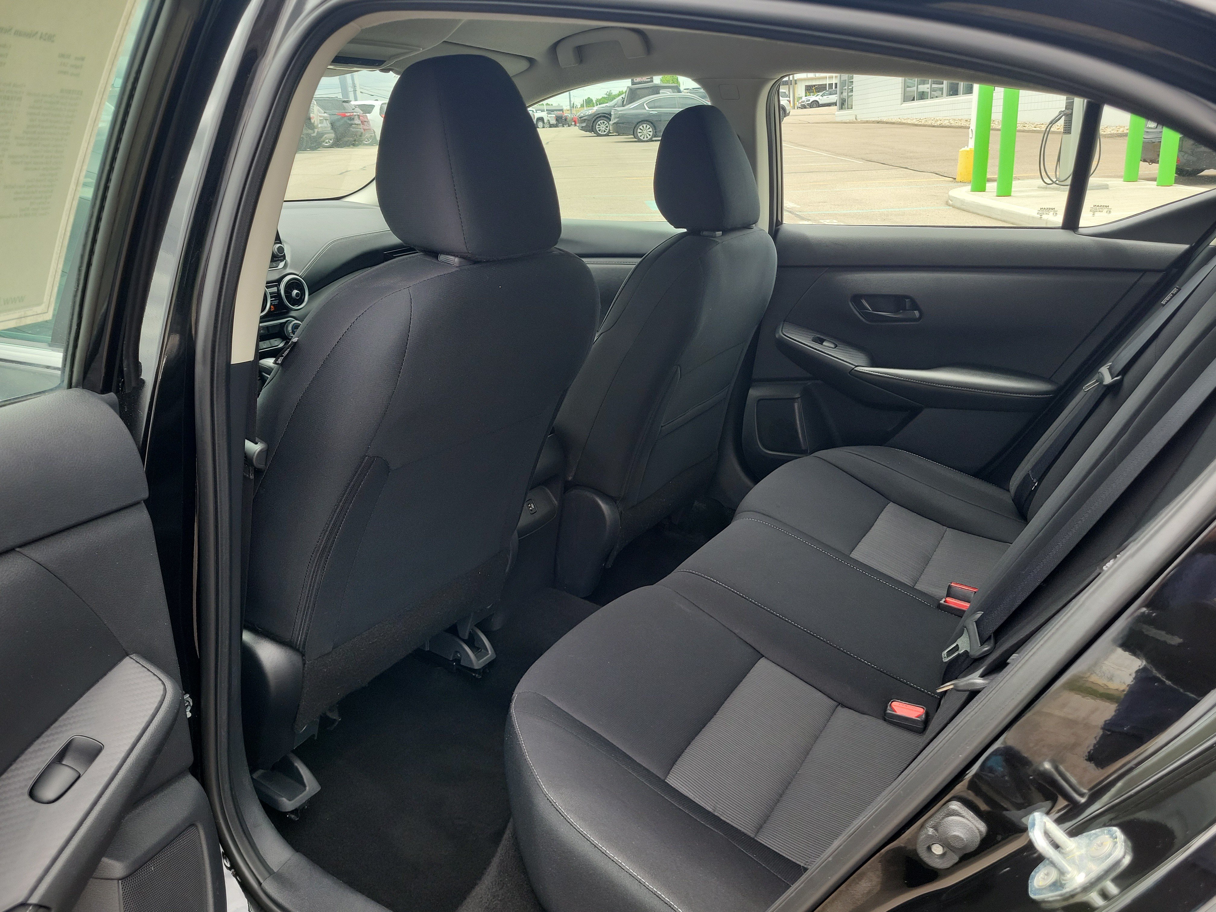 Used 2024 Nissan Sentra SV FWD image 13