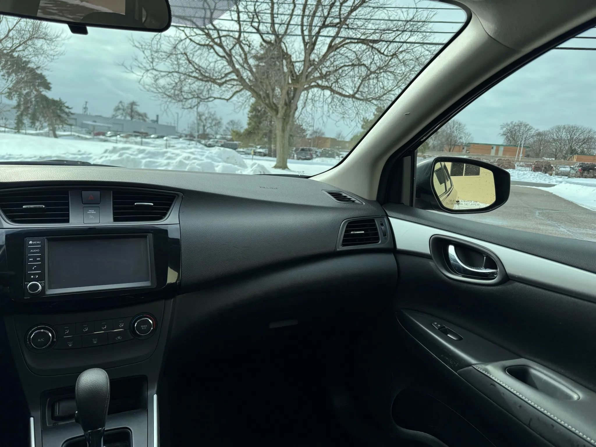 Used 2019 Nissan Sentra S image 15