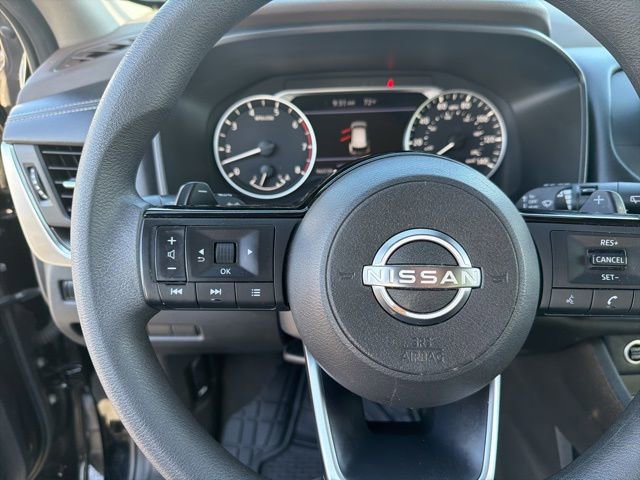 Used 2023 Nissan Rogue SV image 18