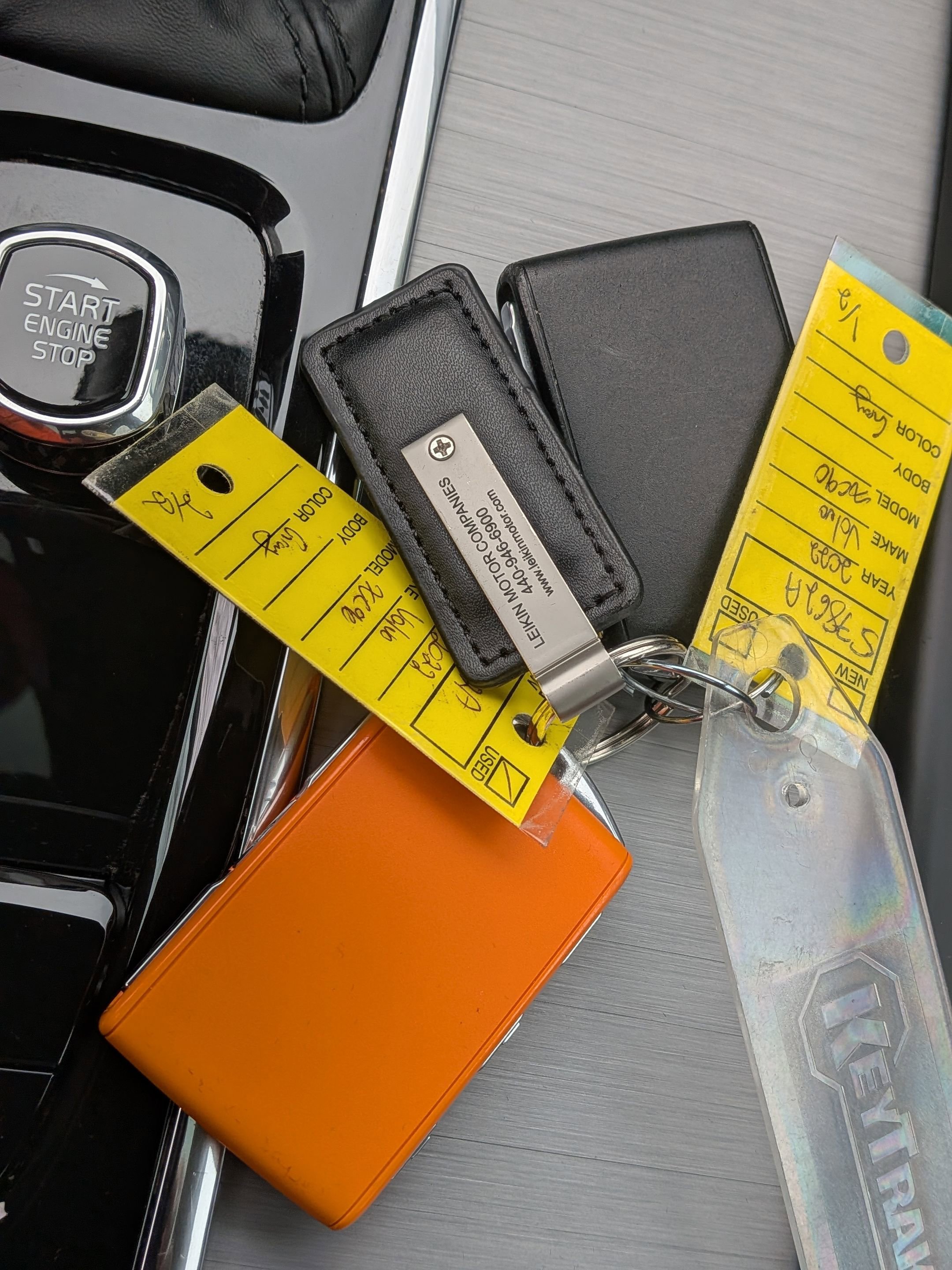 Used 2022 Volvo XC90 T5 Momentum w/ Climate Package image 39