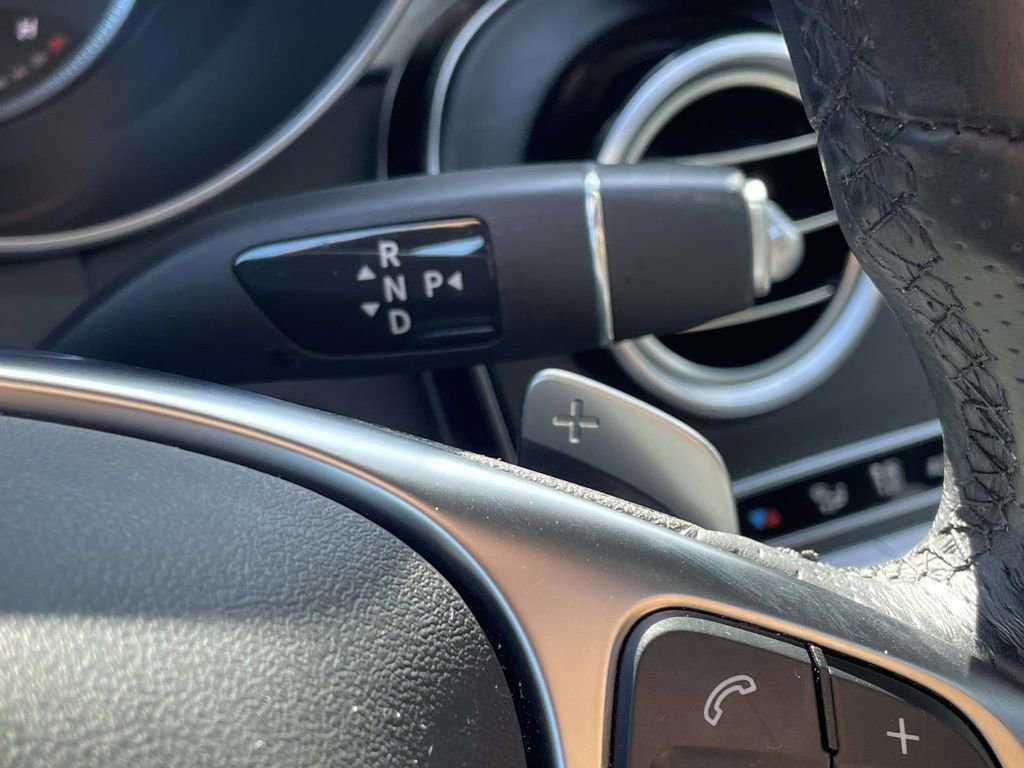 Used 2019 Mercedes-Benz GLC 300 4MATIC Coupe image 12