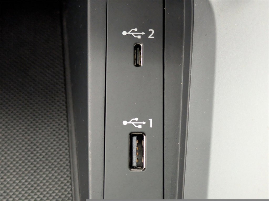 Used 2020 Audi Q3 2.0T Premium w/ Convenience Package image 26