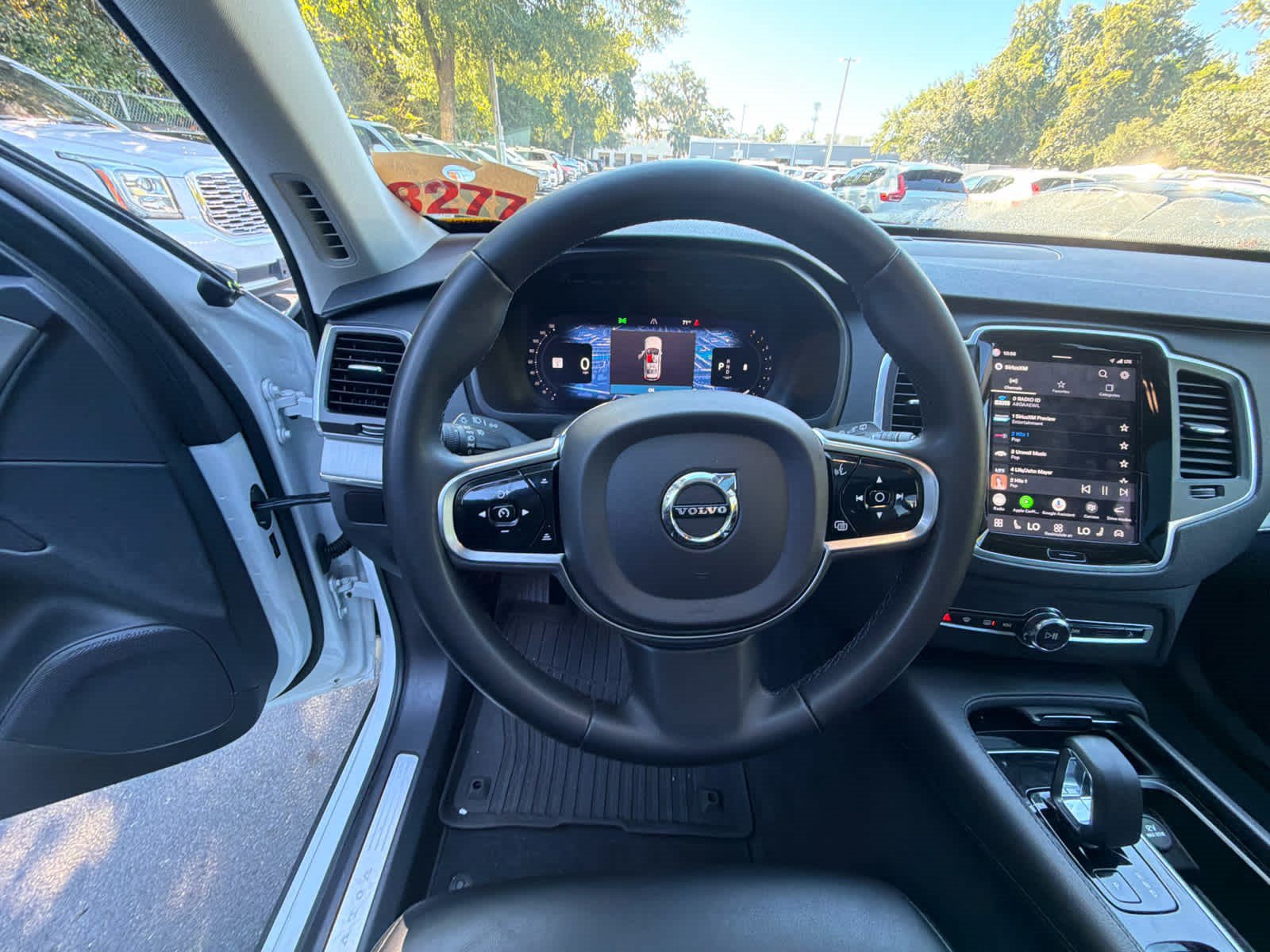 Certified 2023 Volvo XC90 B5 Core AWD/4WD image 29