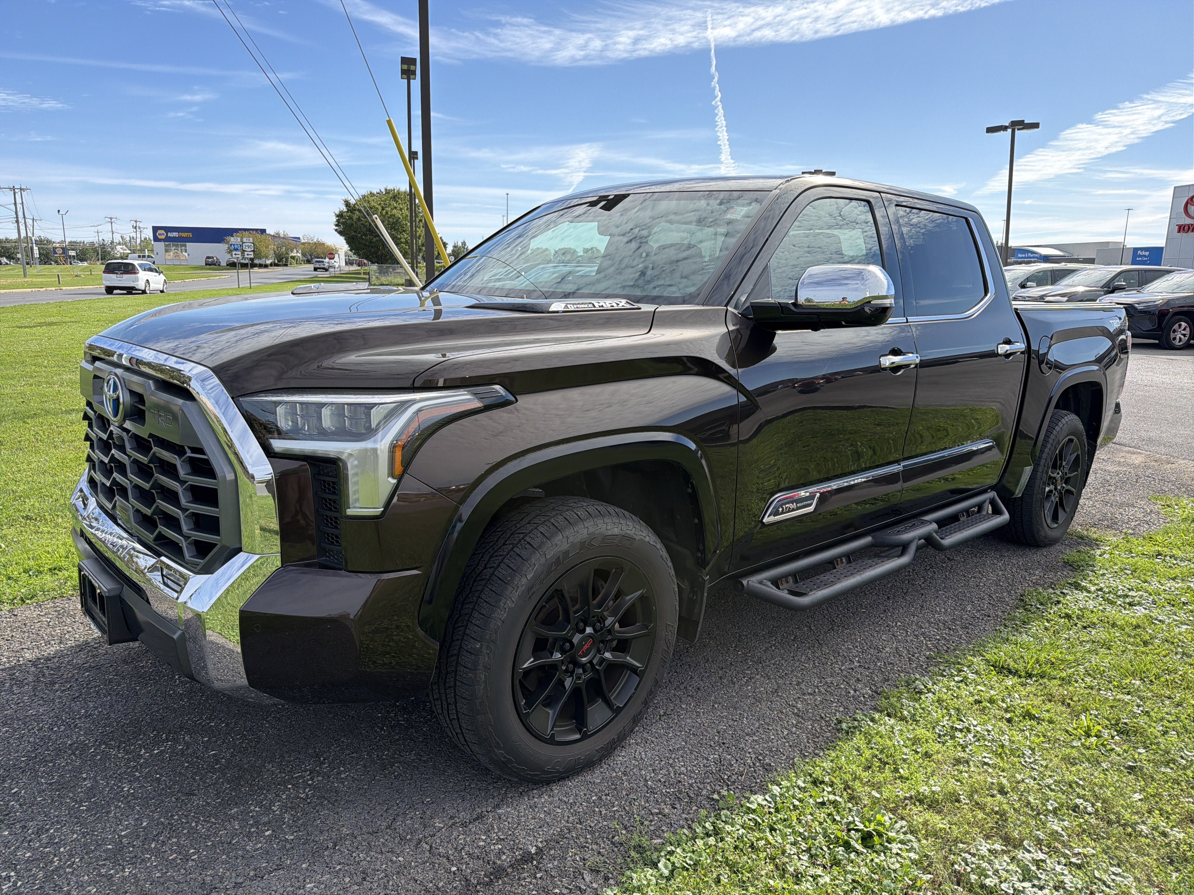 Used 2023 Toyota Tundra 1794 Edition w/ TRD Off-Road Package AWD/4WD image 4