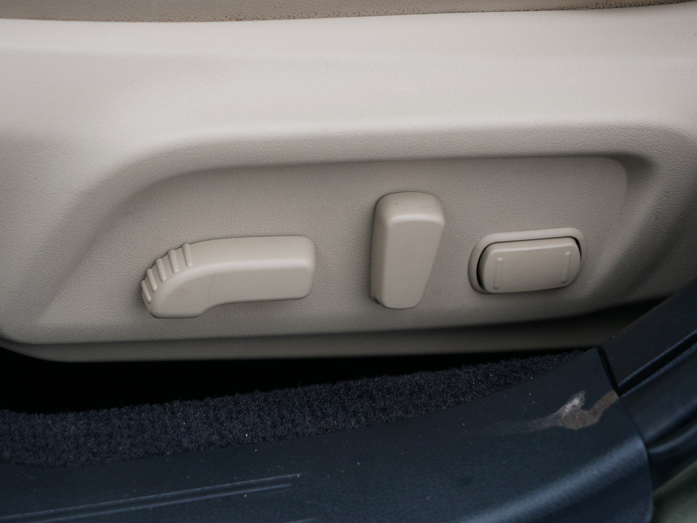 Used 2018 Subaru Outback 2.5i Limited image 20