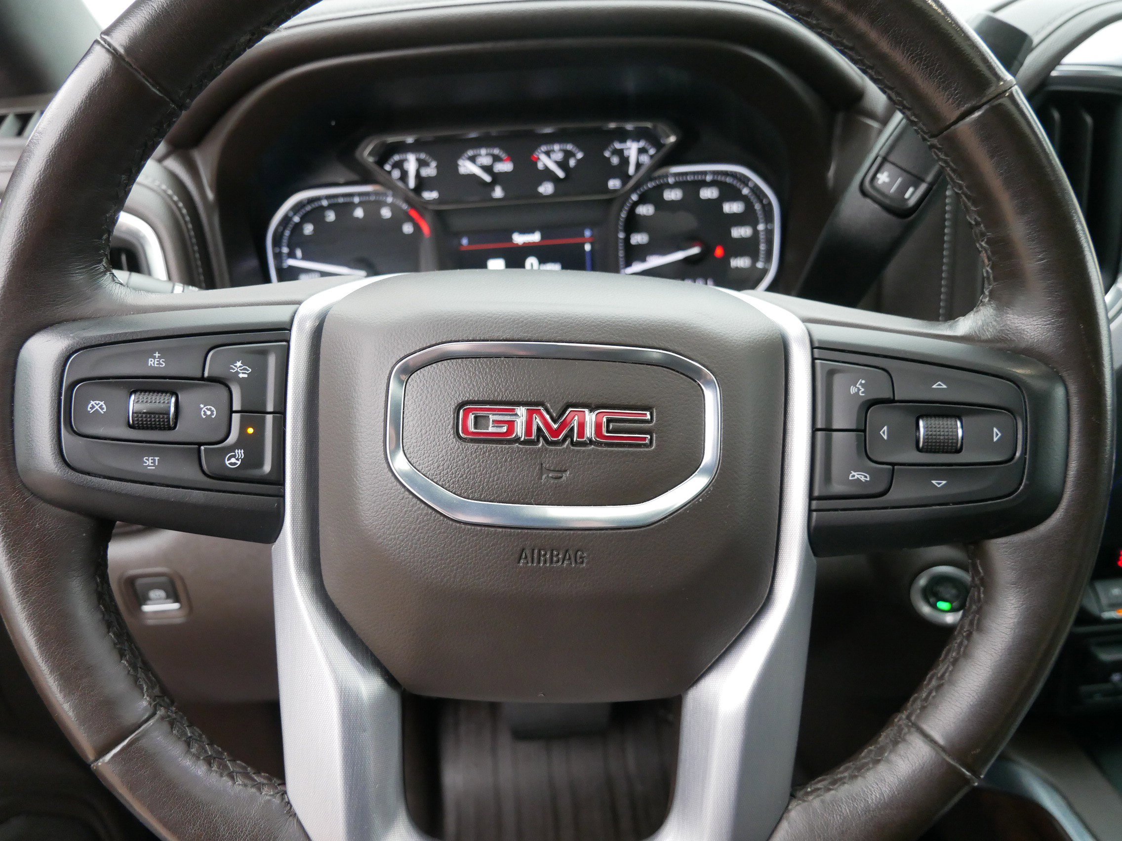 Used 2021 GMC Sierra 1500 SLT w/ SLT Premium Plus Package AWD/4WD image 17