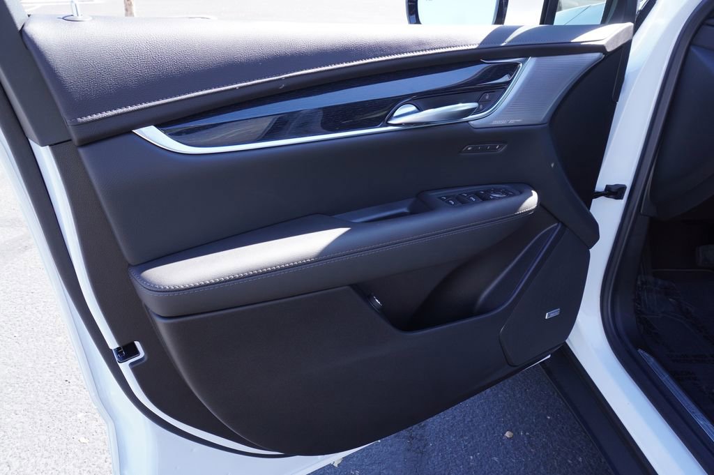 New 2026 Cadillac XT5 Premium Luxury w/ Driver Assist Package FWD image 14