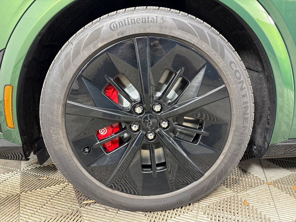 Certified 2025 Ford Mustang Mach-E GT image 11