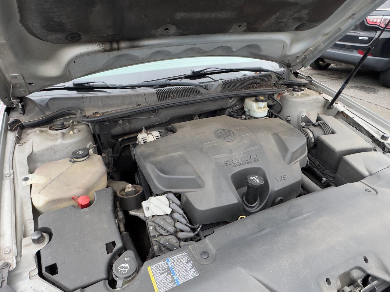 Used 2007 Buick Lucerne CXL w/ Luxury Package FWD image 21