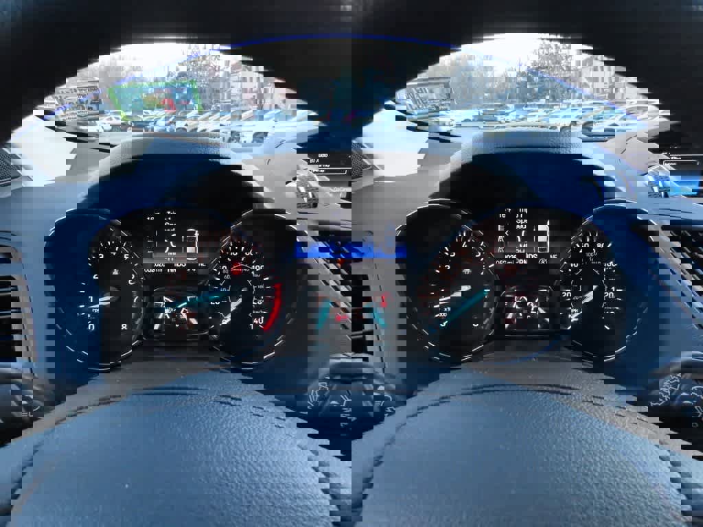 Used 2018 Ford Escape SE image 26