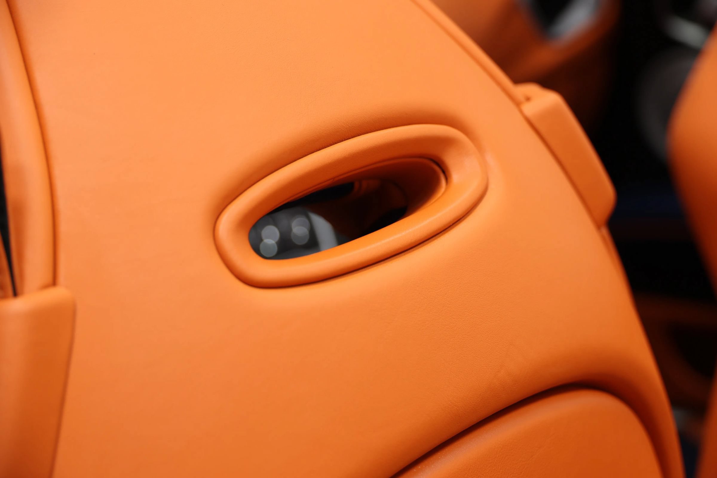 Used 2022 Aston Martin DBS Superleggera Volante RWD image 75