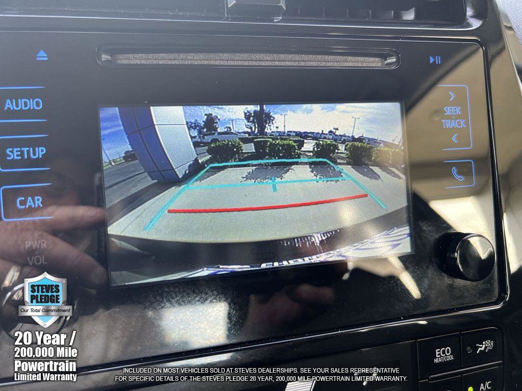 Used 2018 Toyota Prius Two image 18