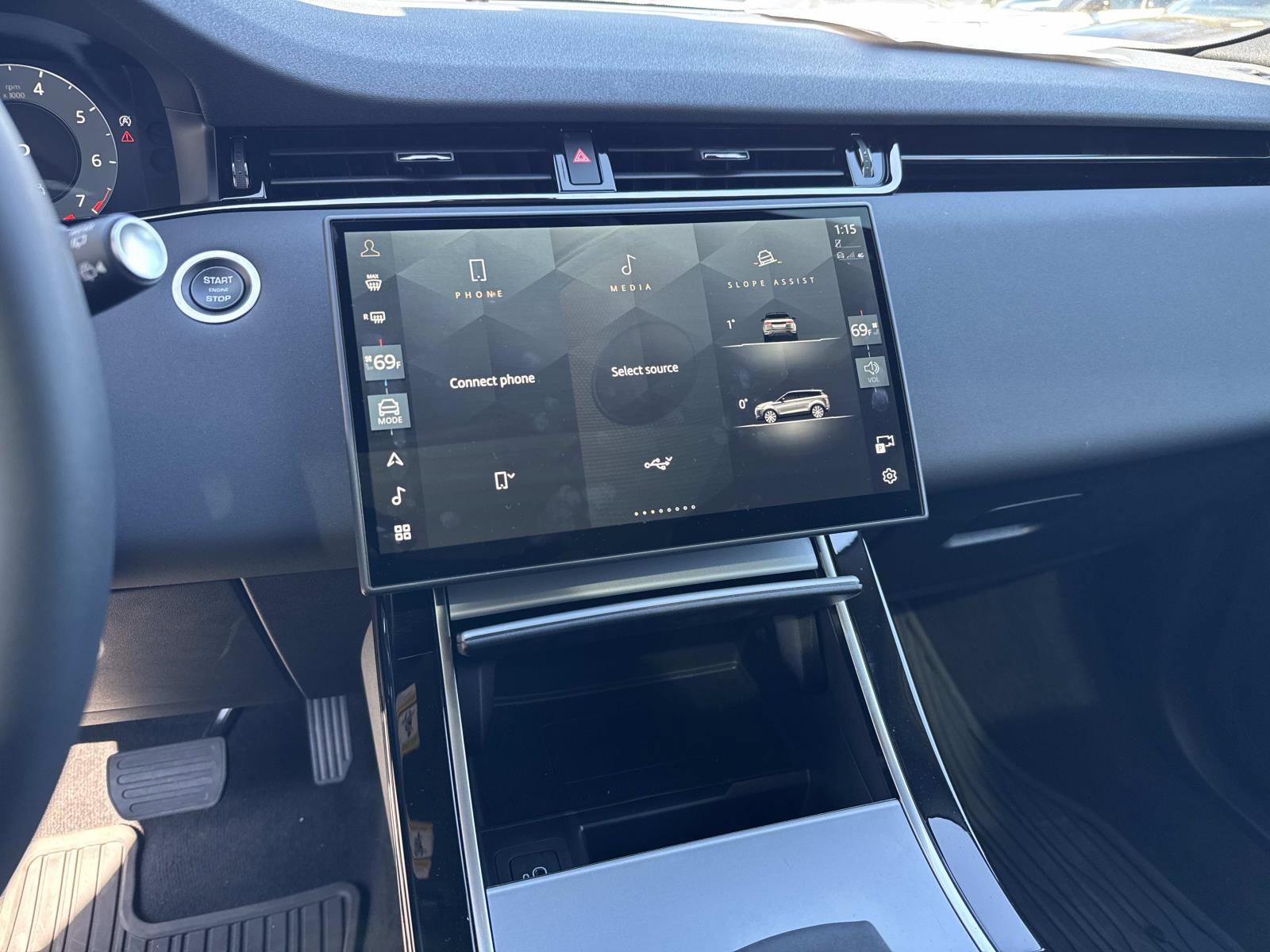 Certified 2025 Land Rover Range Rover Evoque S image 26