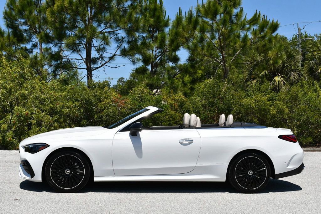 Used 2026 Mercedes-Benz CLE 450 4MATIC Cabriolet image 3