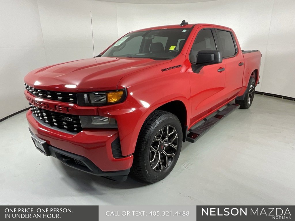 Used 2022 Chevrolet Silverado 1500 Custom w/ LPO, Dark Essentials Package image 4