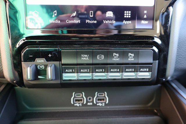 Used 2025 RAM 2500 Big Horn image 26