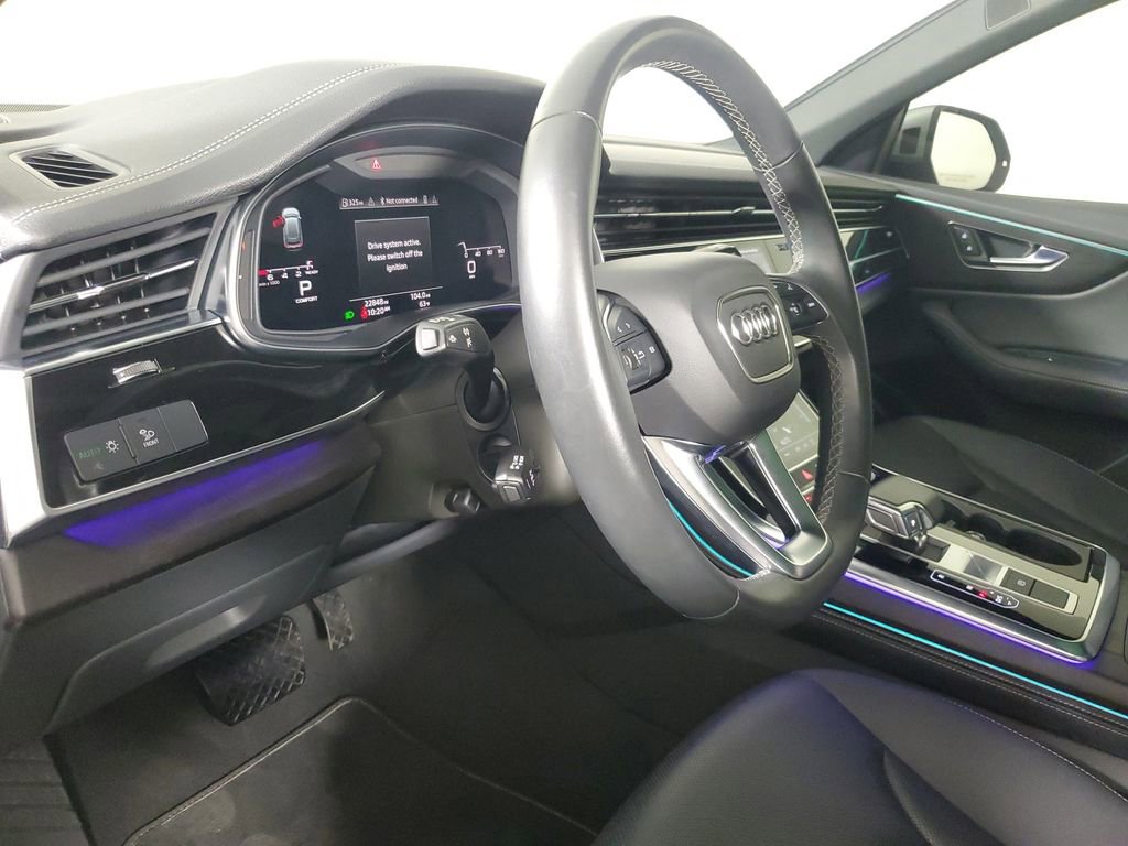Used 2023 Audi Q8 Premium Plus image 24