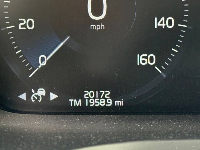 Used 2022 Volvo S60 B5 Inscription w/ Advanced Package AWD/4WD image 6
