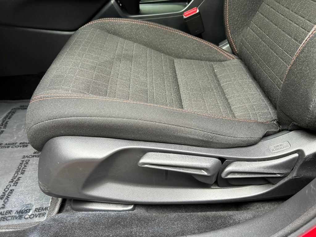 Used 2025 Honda HR-V Sport image 16