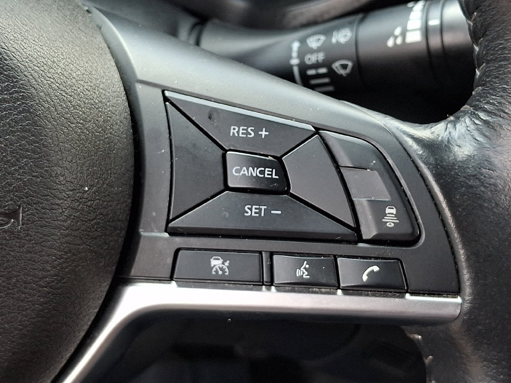 Used 2025 Nissan Sentra SV w/ All-Weather Package FWD image 21