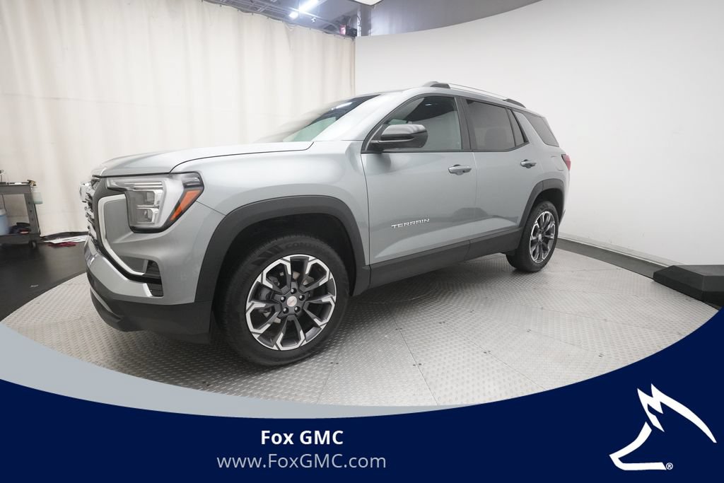 Used 2026 GMC Terrain Elevation w/ Elevation Premium Package