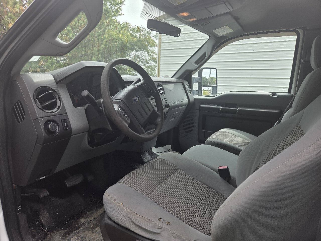 Used 2012 Ford F250 XL w/ PWR Equipment Group AWD/4WD image 6