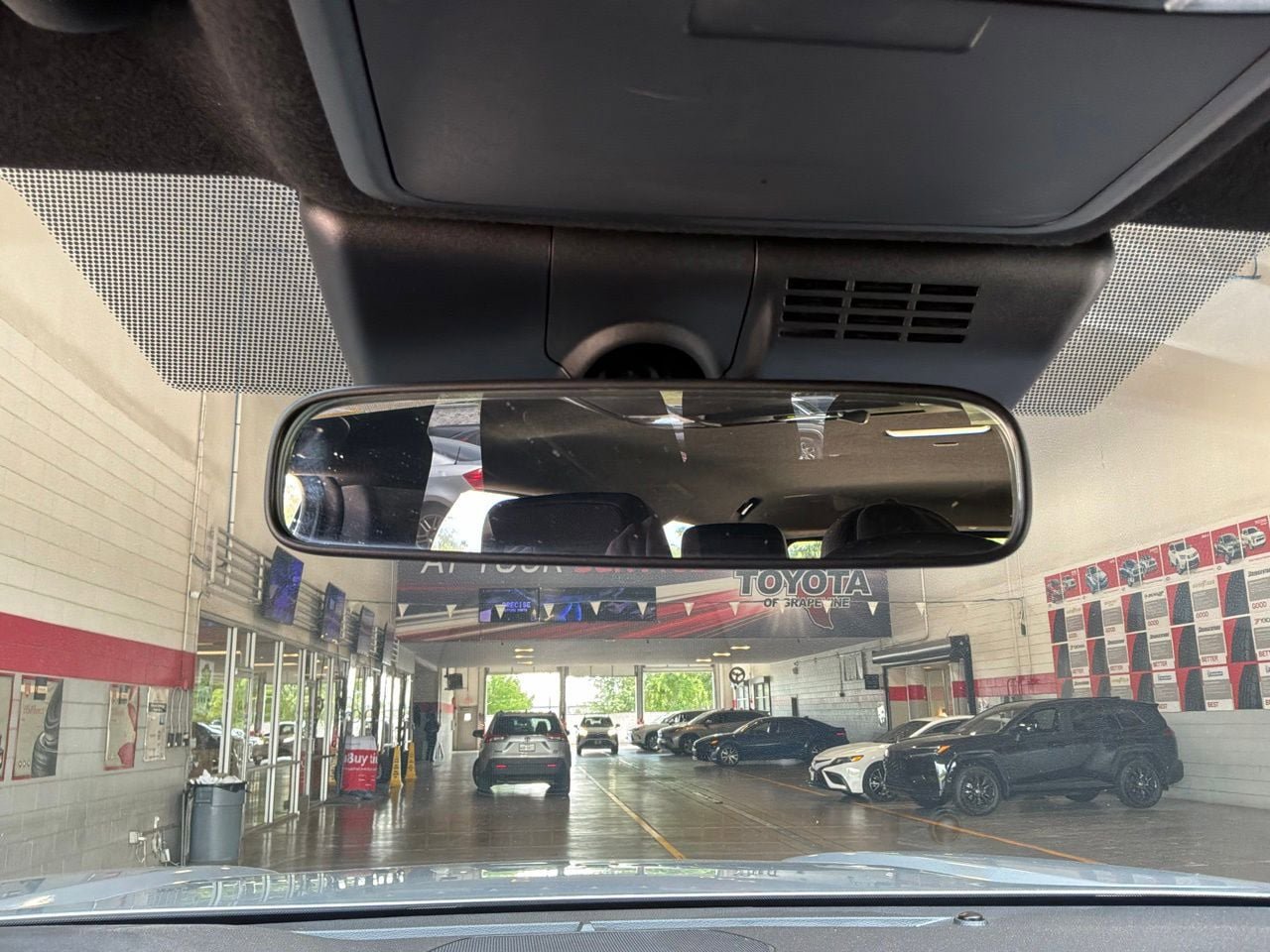 Used 2025 Toyota 4Runner SR5 RWD image 16