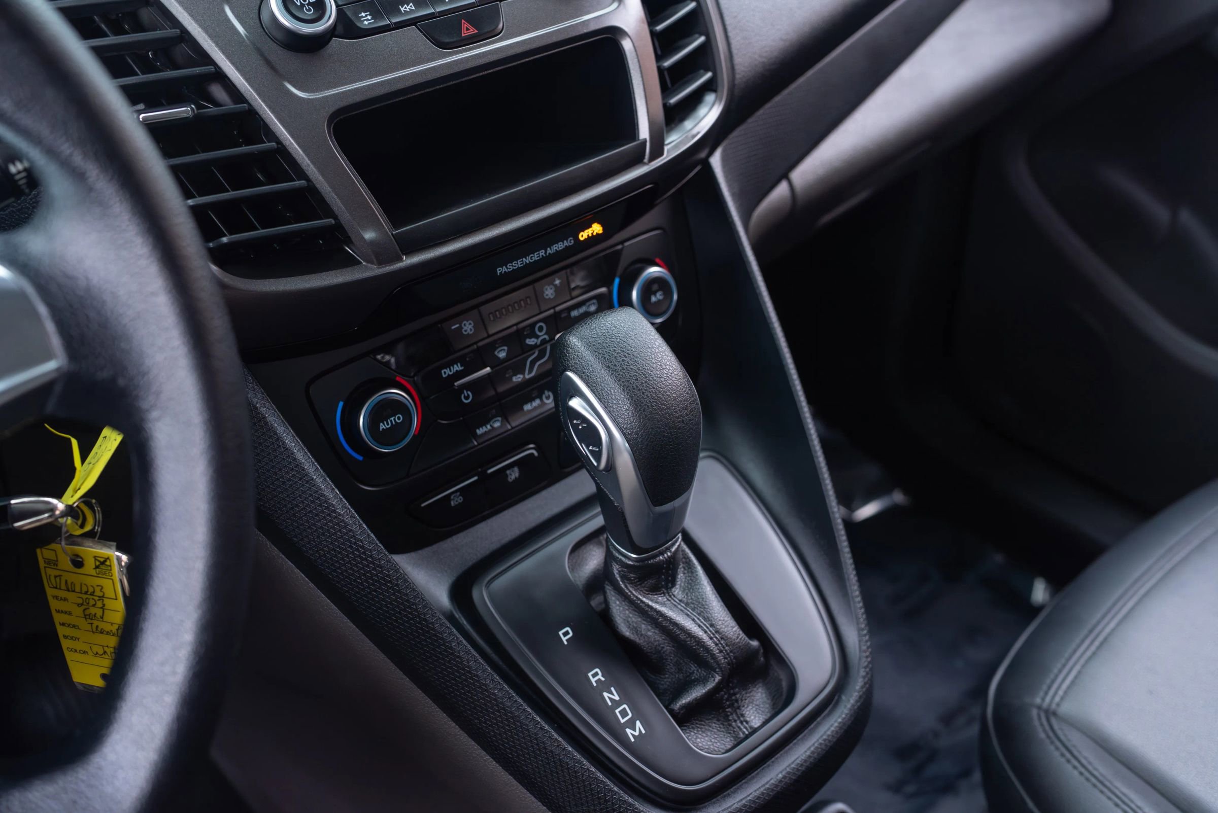 Used 2023 Ford Transit Connect XL image 15